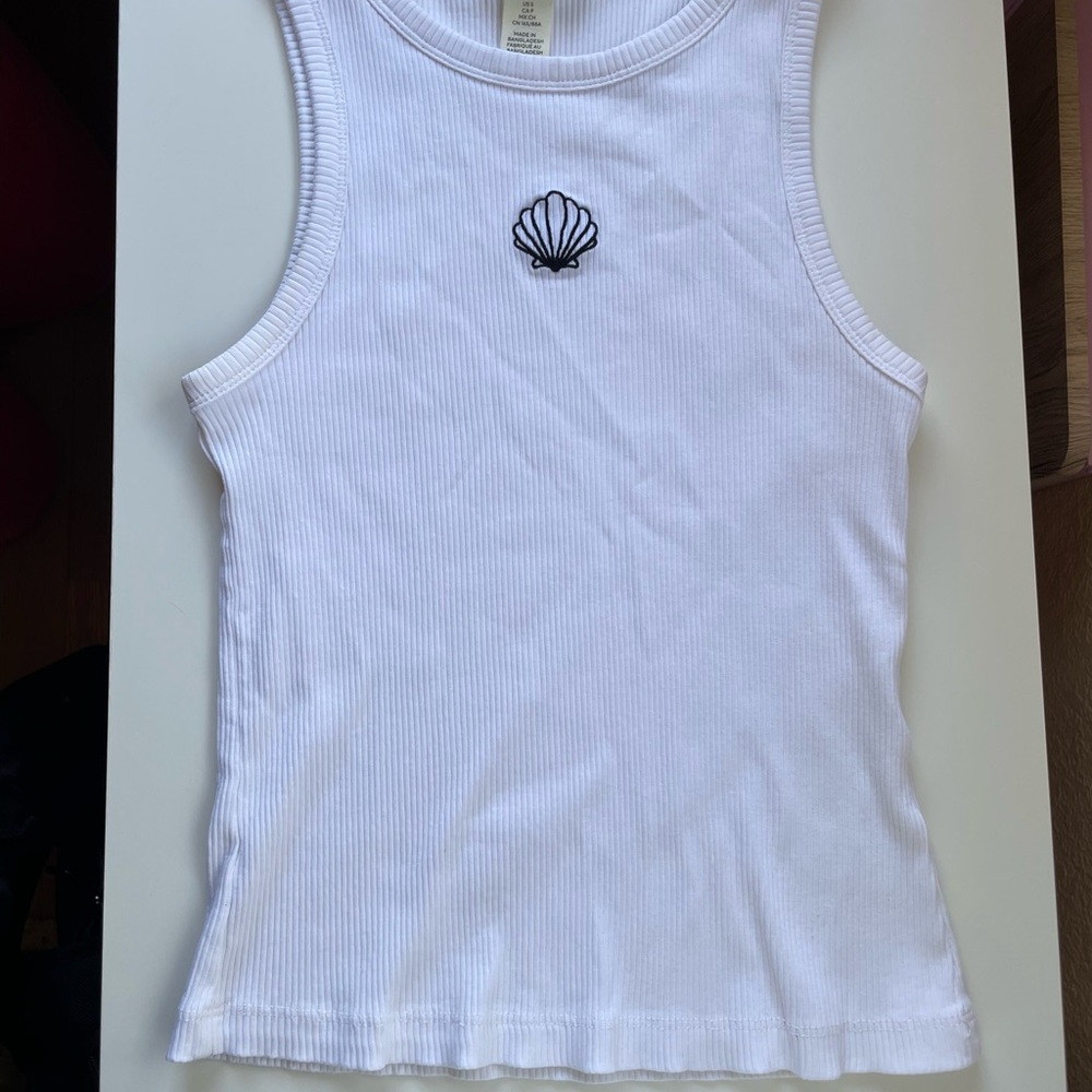White Shell Embroidered Tank Top